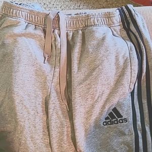 Adidas size large swear pant